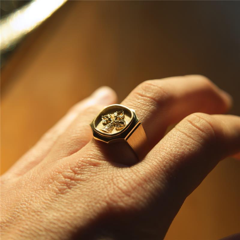 Samaya Ring Jumbo, Size 65, Yellow 18K Gold: 18.08g, Diamond: .015cts — view 5