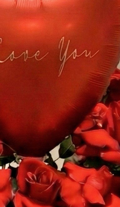 Crimson Love - Image 4