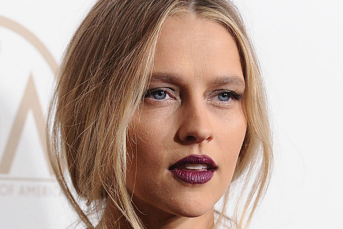 Teresa Palmer On Pregnancy Loss I Felt Like A Freak