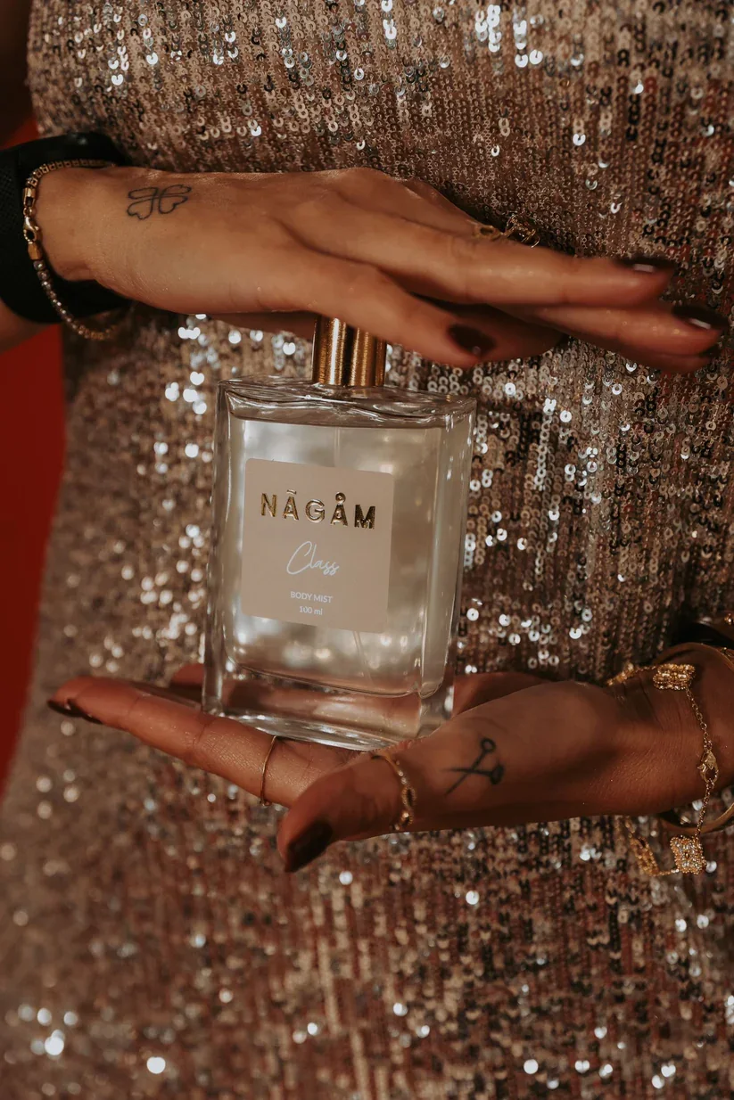 معطر للجسم من كلاس