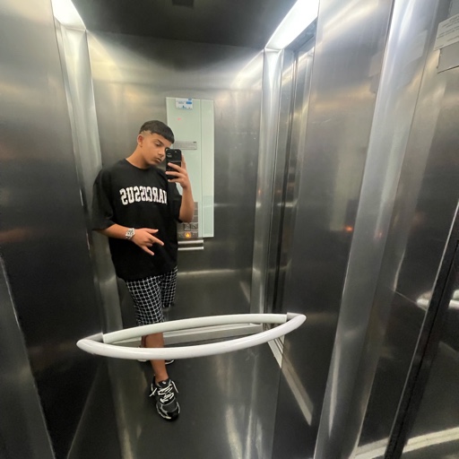 הפרופיל של RON Ben Barber shop