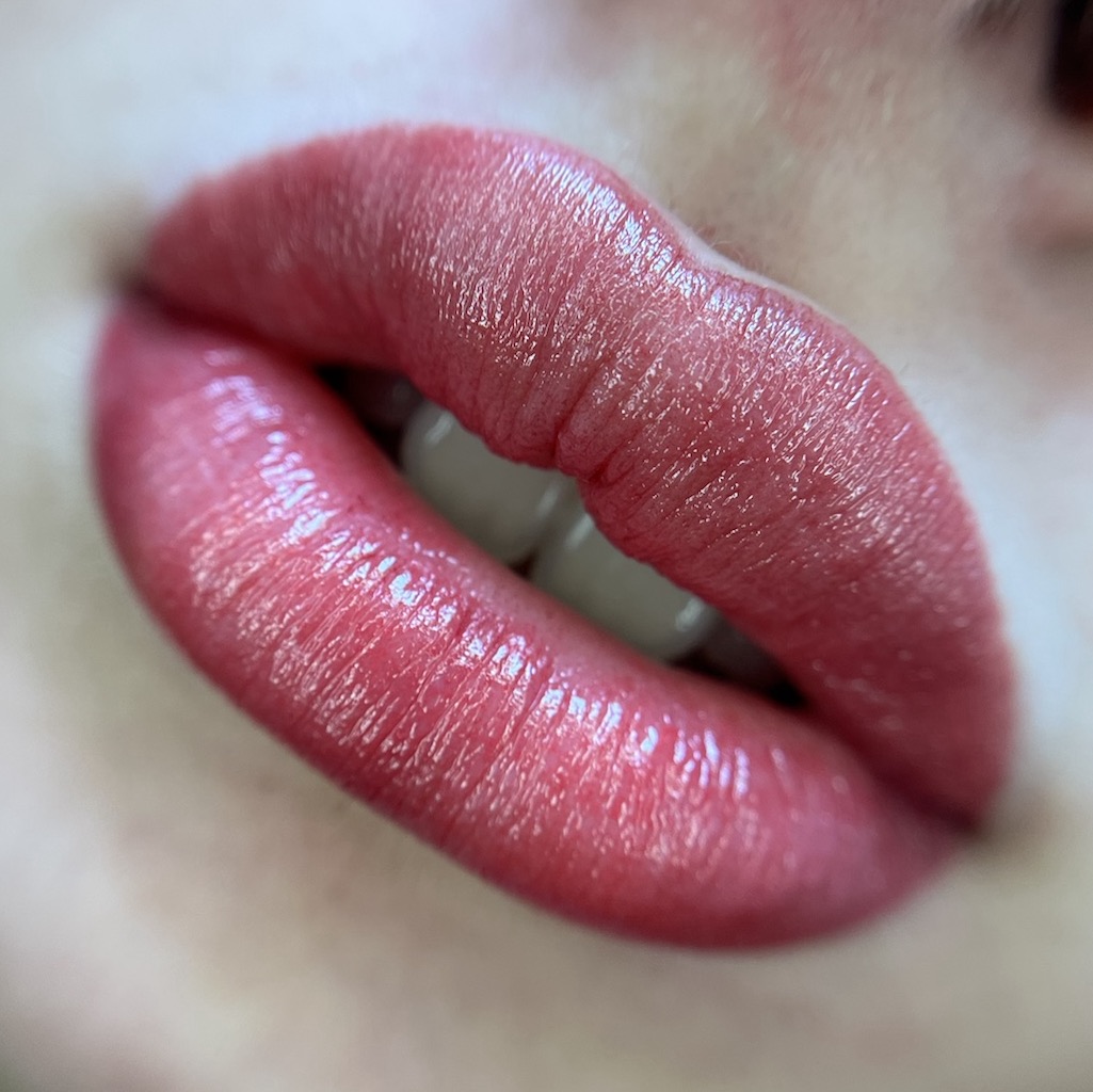 איפור קבוע בשפתיים 💋❤️