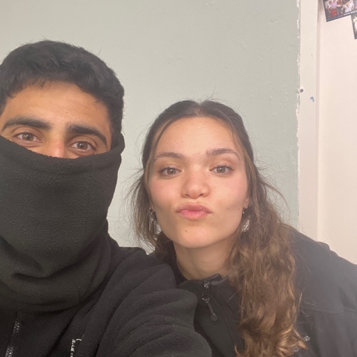 הפרופיל של אסתר לוי