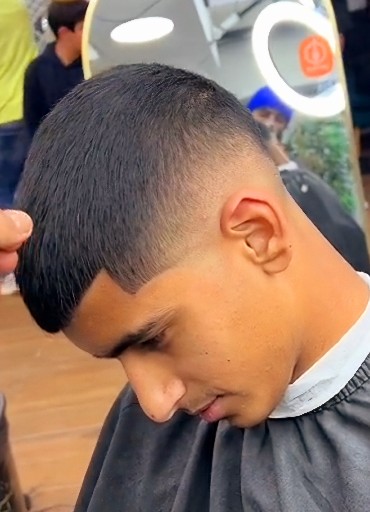 הפרופיל של Logasi_Barber_Shop