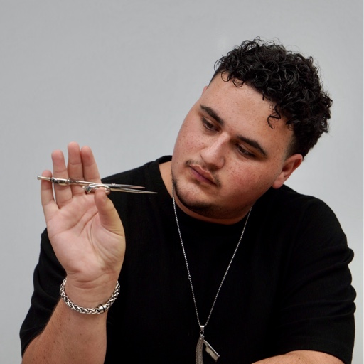 הפרופיל של אורי קליין