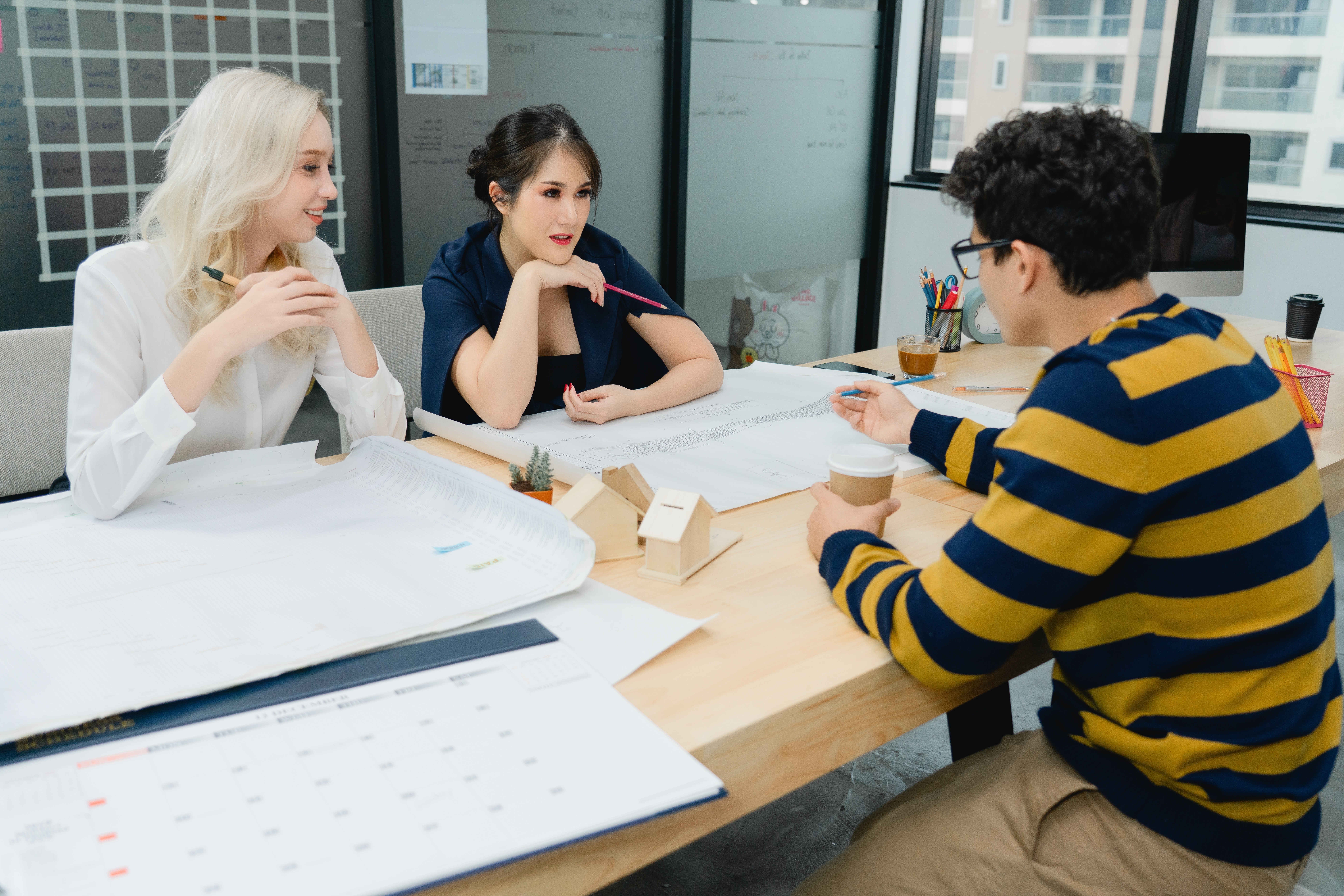 Organization Design Due Diligence: What PE Deal Teams Miss Before Close