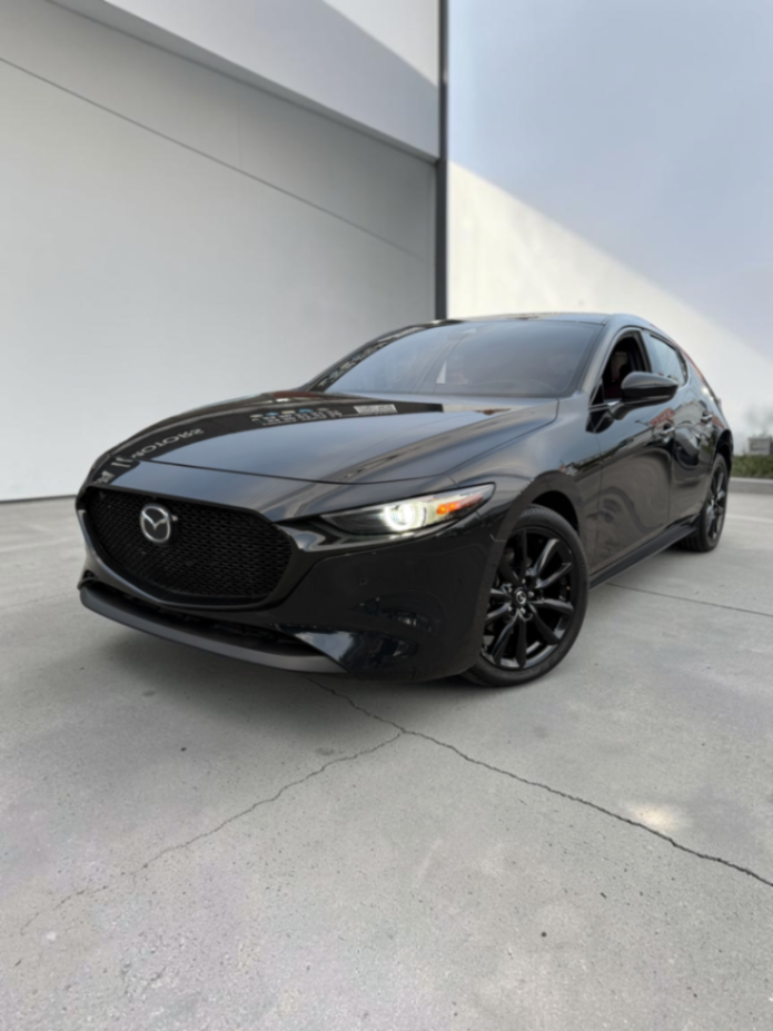 MAZDA 3 SIGNATURA 2023 - Imagen 1