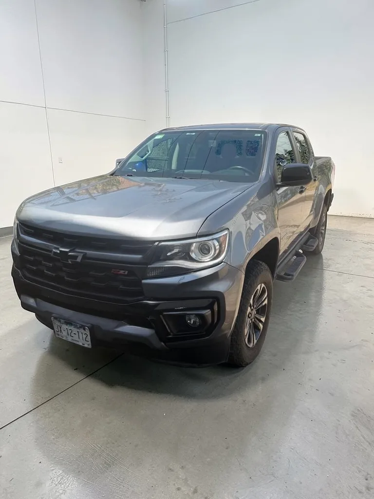 CHEVROLET COLORADO Z71 2024 - Imagen 1