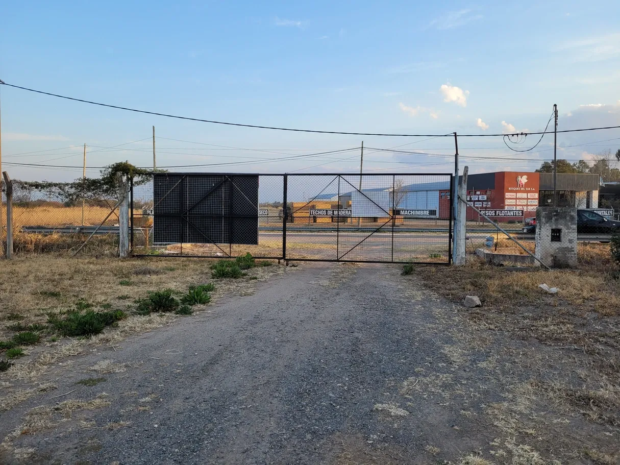 Galpon a la Venta en Guiñazú Sur - Foto 3