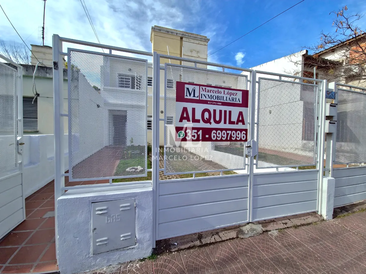 Departamento en alquiler en Liceo 2 - Duplex en Alquiler · 120 m²
