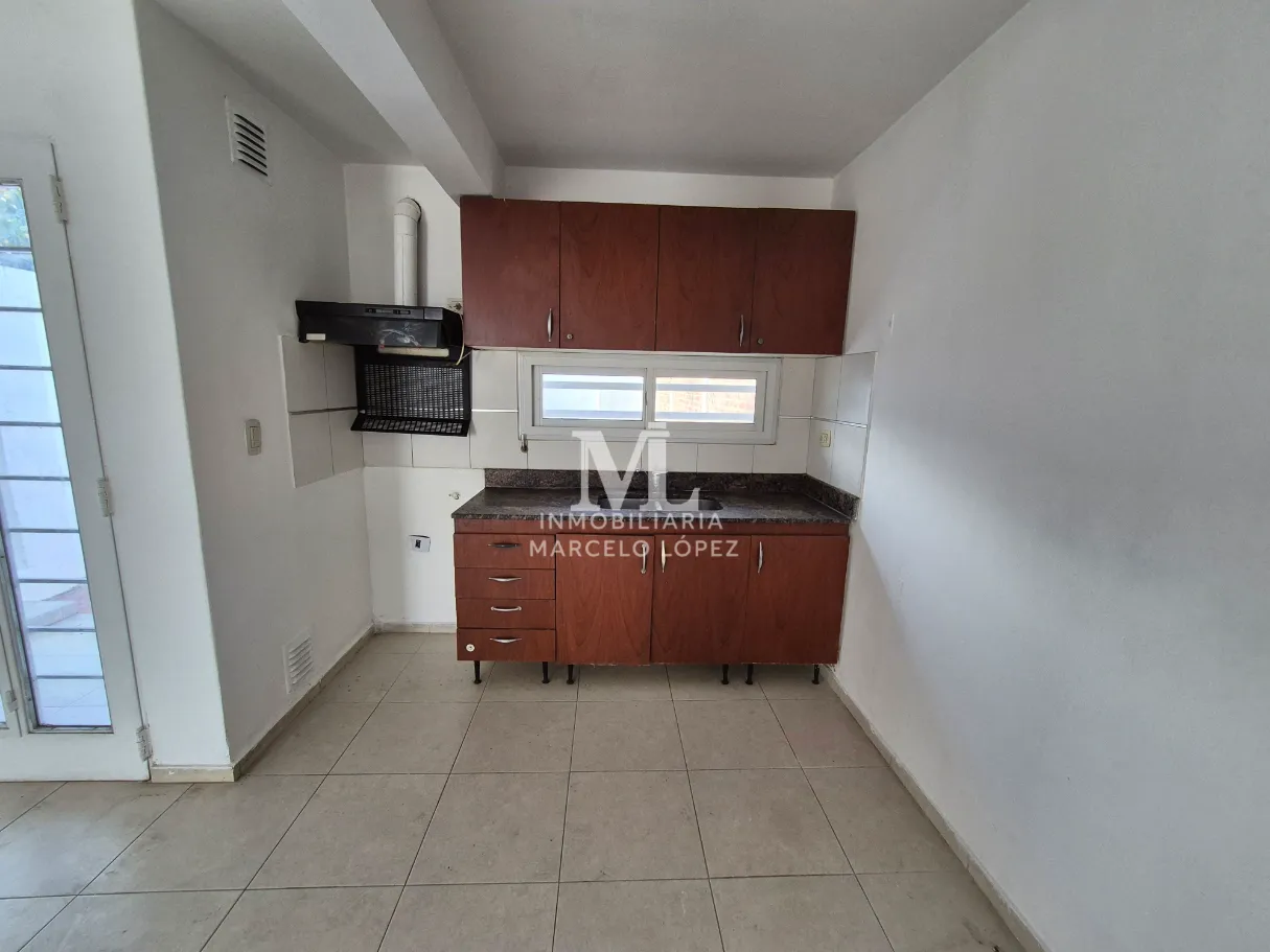 Duplex en Alquiler en Liceo 2 - Foto 4