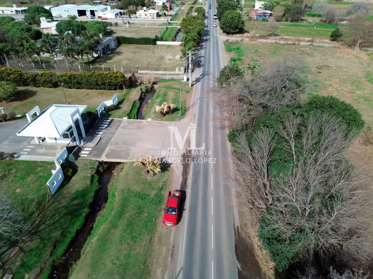 Fraccion Industrial en Venta en Villa Gran Parque - Foto 3