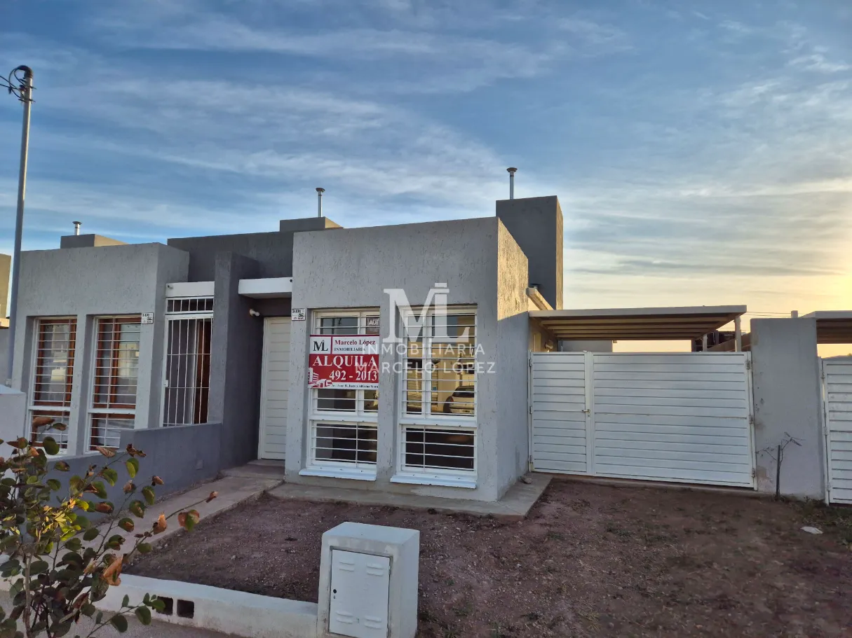 Casa en alquiler en Cooperativa Horizonte Alta Córdoba - Casa en Alquiler · 175 m²