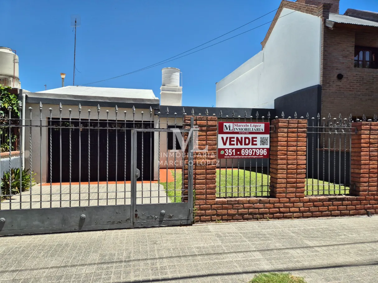 Casa en venta en Liceo 2 - Casa en venta · 300 m²