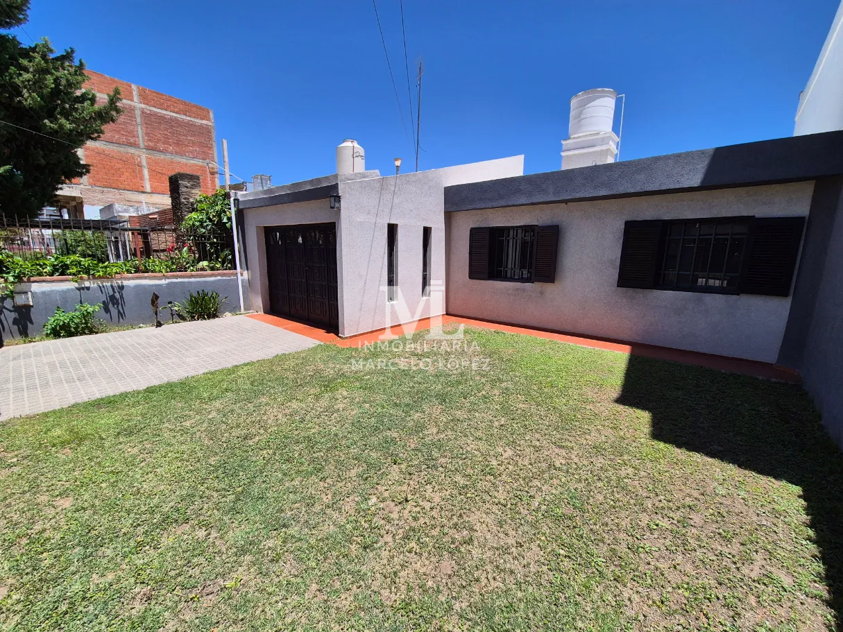 Casa en venta en Liceo 2 - Foto 2