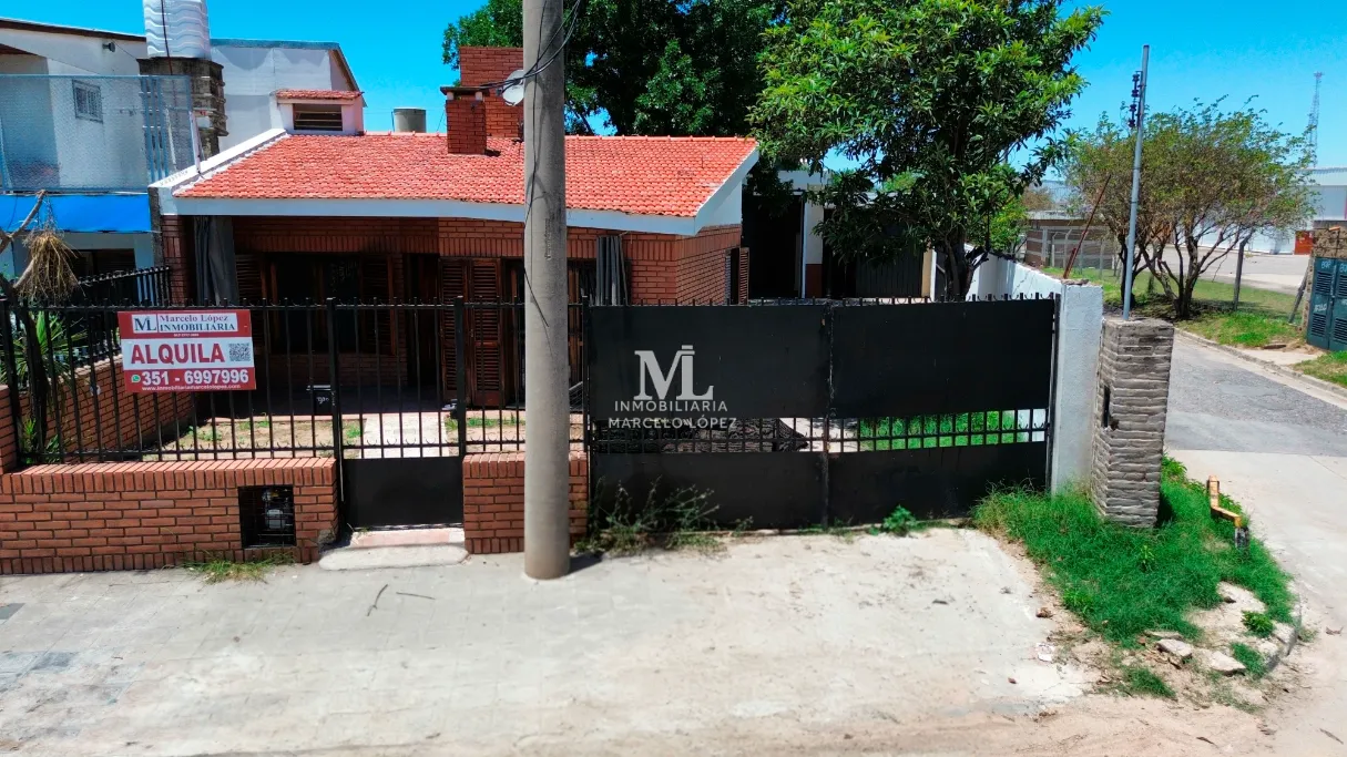 Casa y Galpon en Alquiler en Parque Liceo 1 Sección - Foto 3