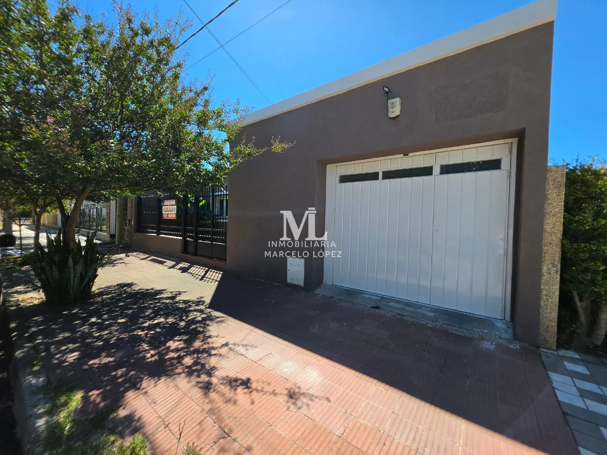Casa en alquiler en Talleres Oeste - Foto 2