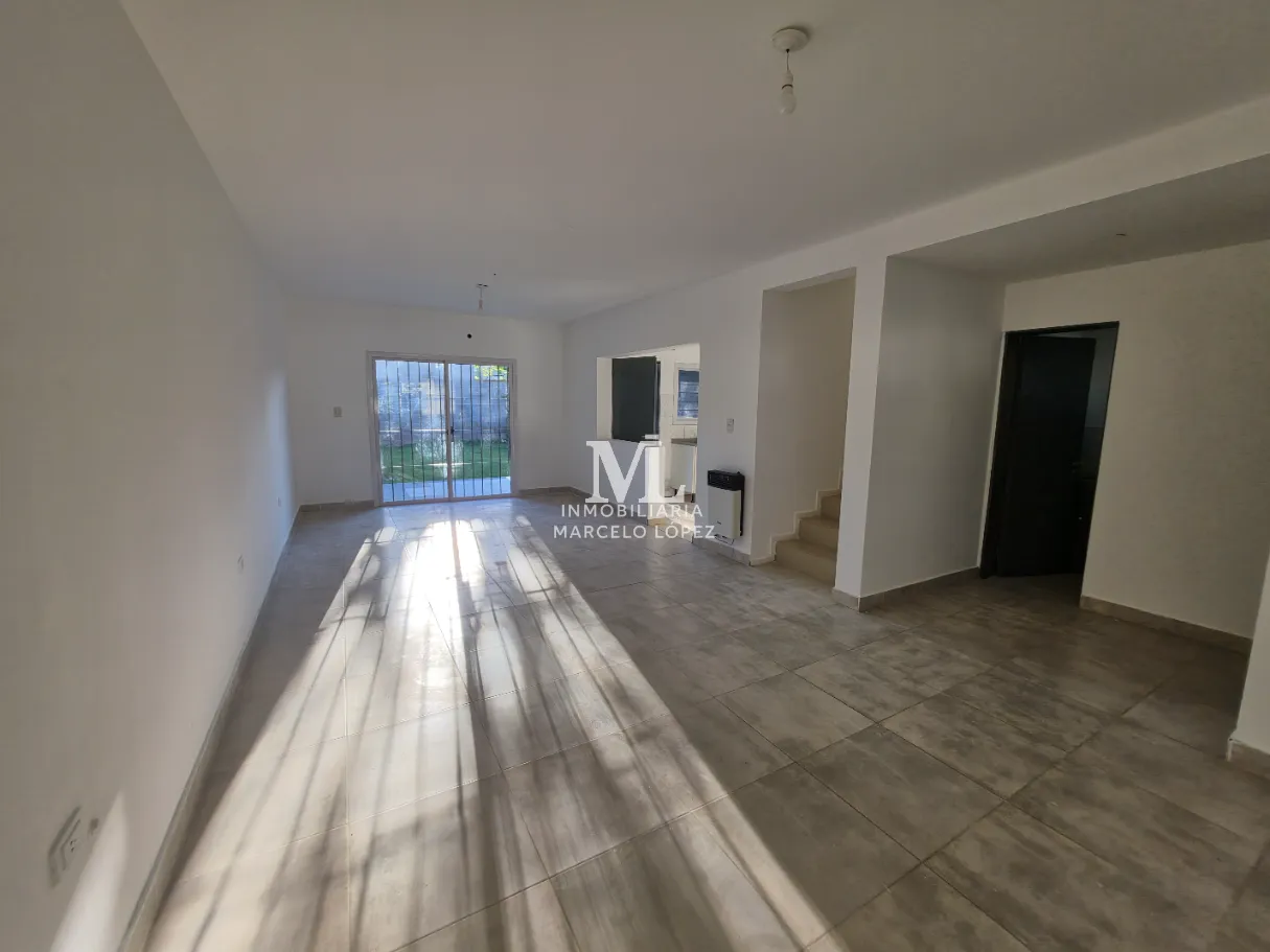 Casa en alquiler en Parque Don Bosco - Foto 2