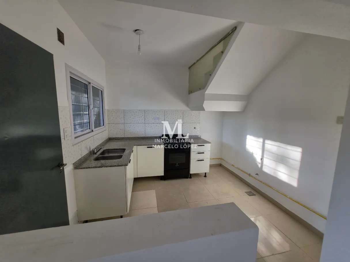 Casa en alquiler en Parque Don Bosco - Foto 3