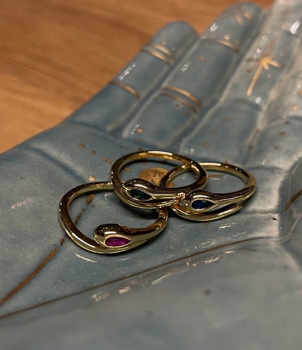 Anillo Víbora Ojo (Verde, Azul y Rosa)