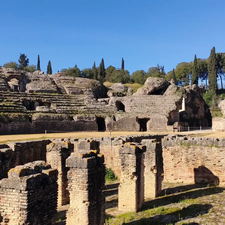 ANFITEATRO ROMANO