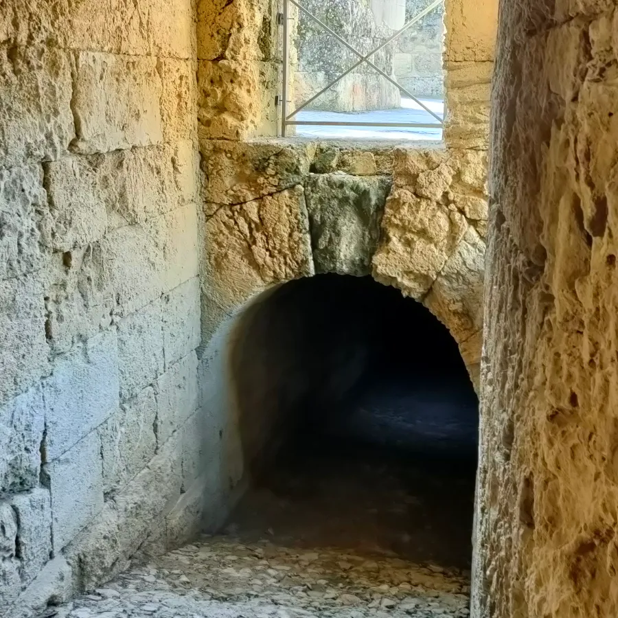ANFITEATRO ROMANO