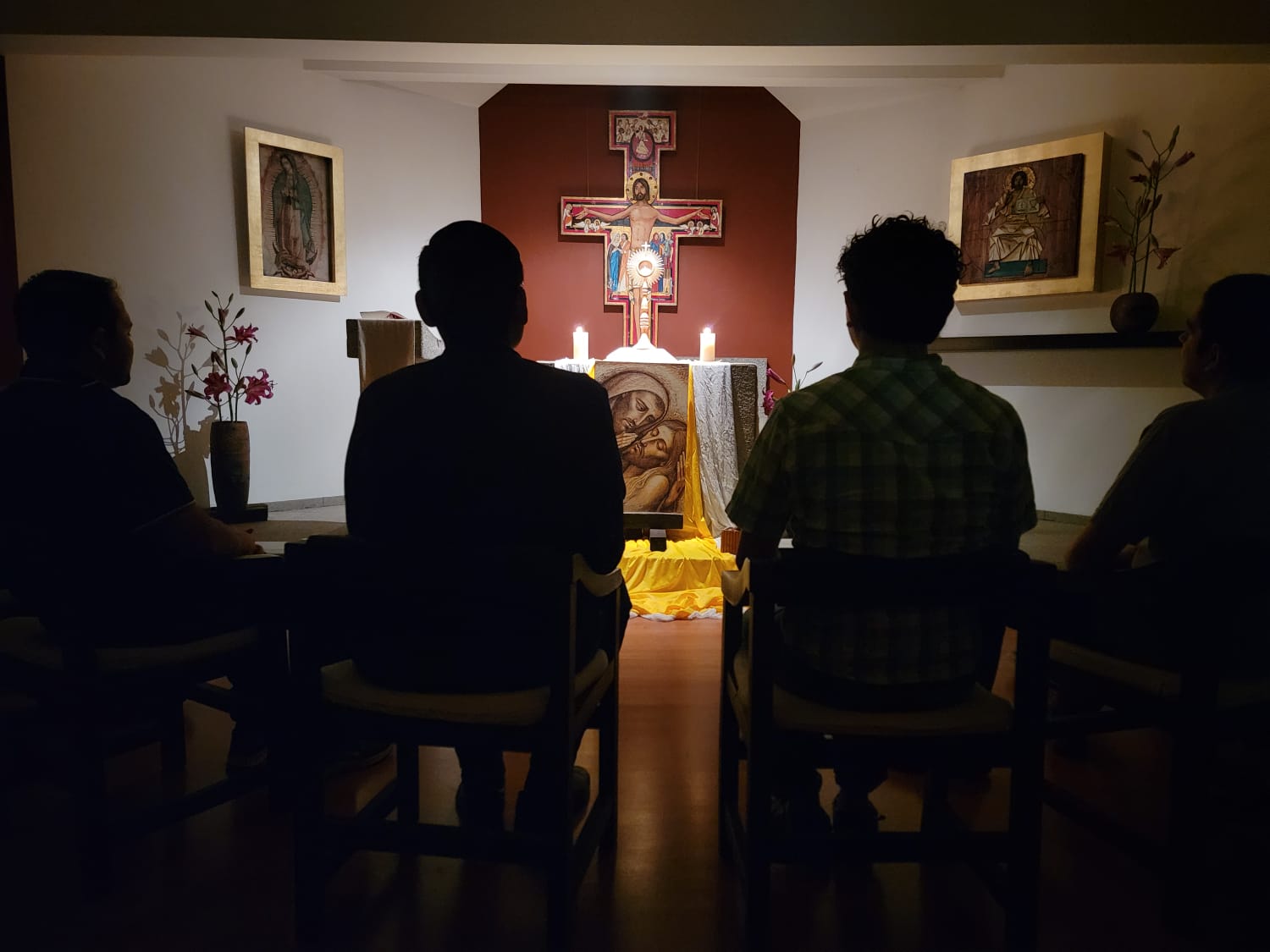 PRIMER RETIRO VOCACIONAL " DIOS TIENE UN PROYECTO PARA TI "
