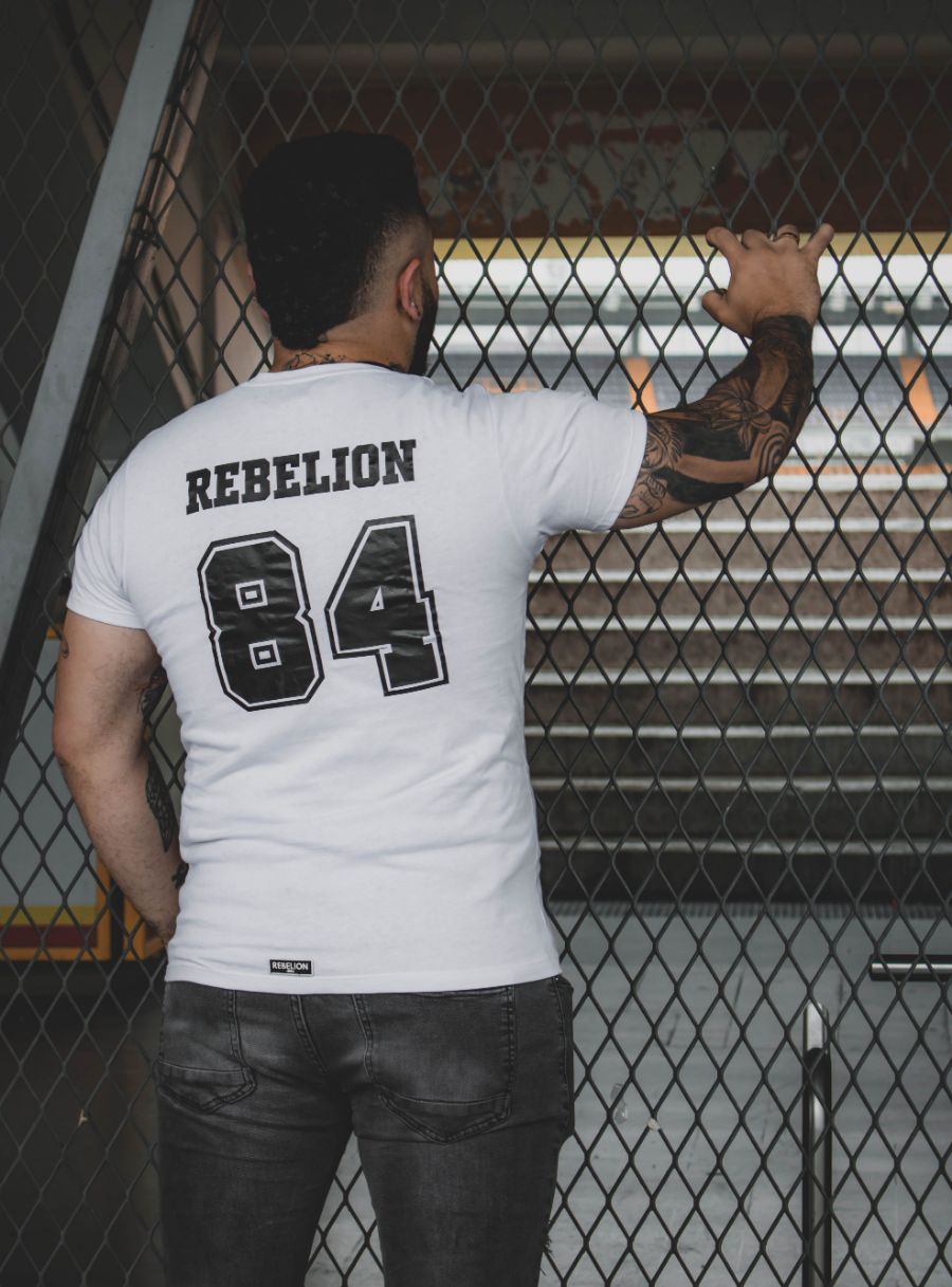 Camiseta 84 - Edición Mundial 