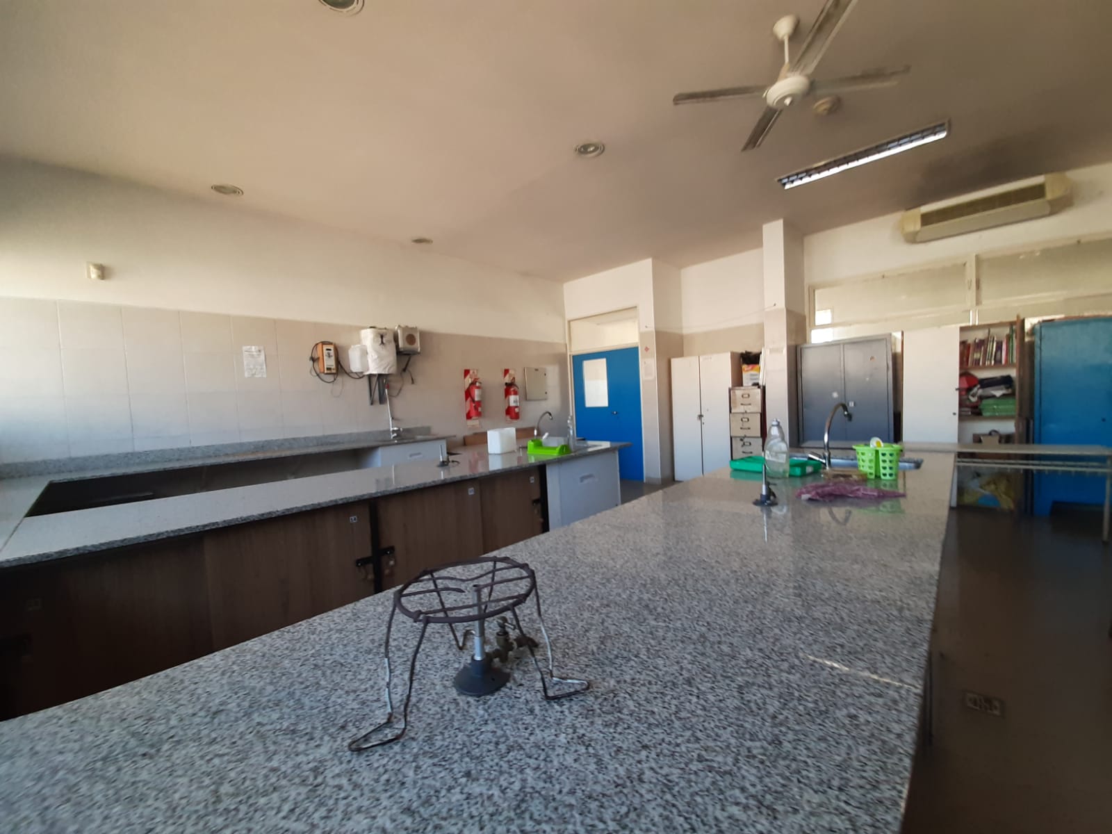 NUESTRA ESCUELA...