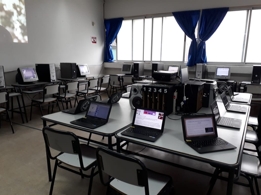 NUESTRA ESCUELA...