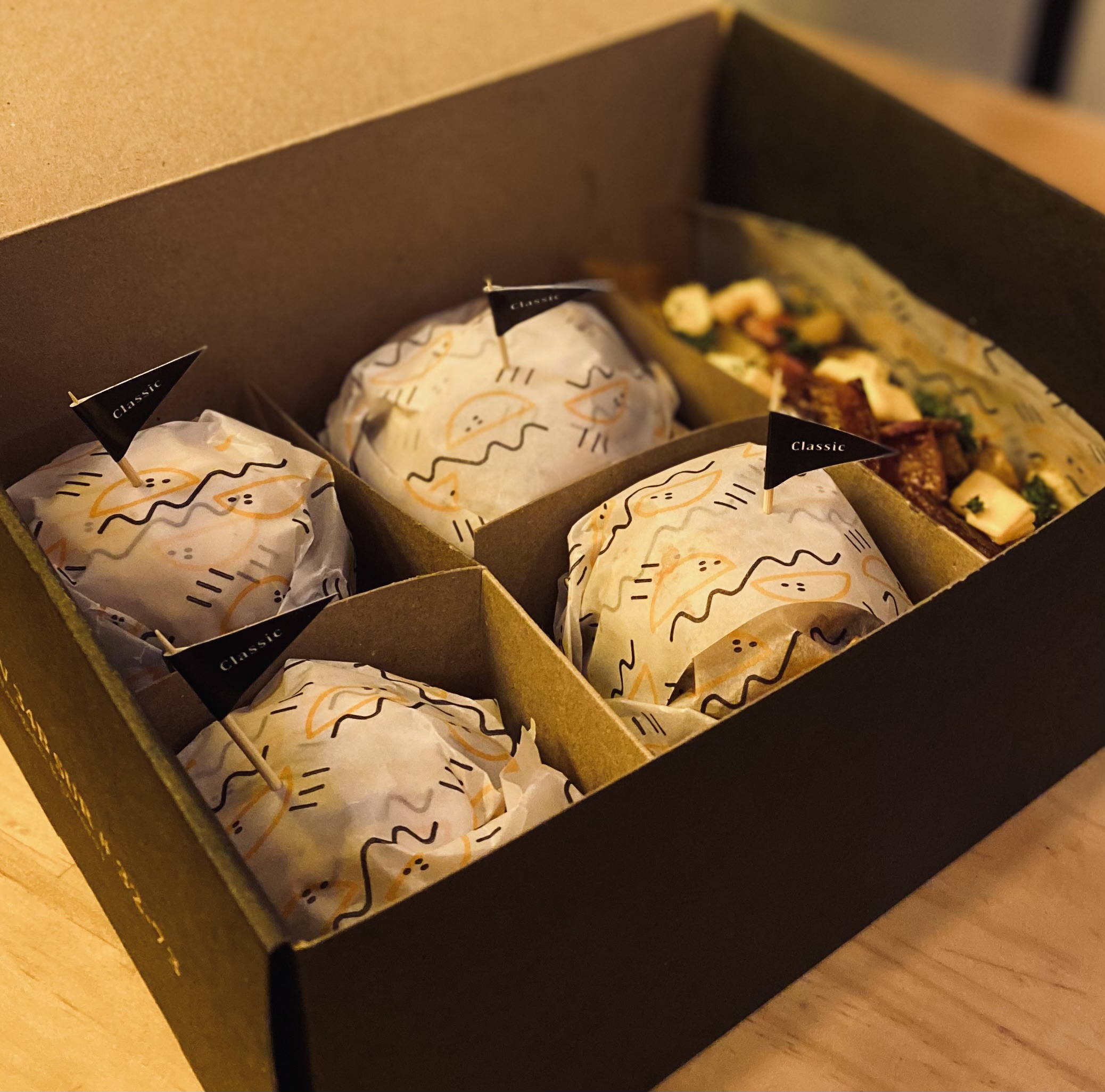 Premium Box