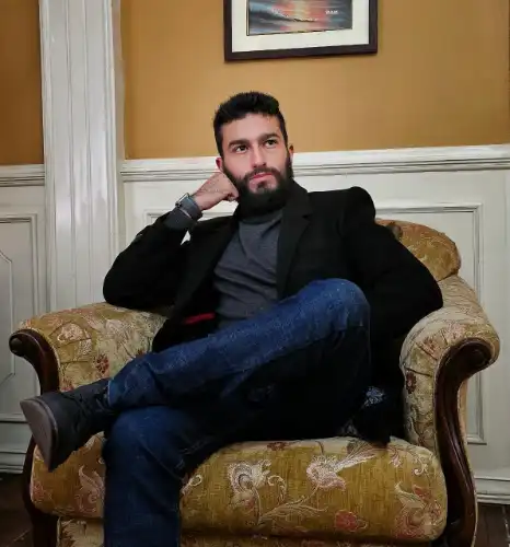 FOUNDER: JUAN JOSÉ YÉPEZ icon