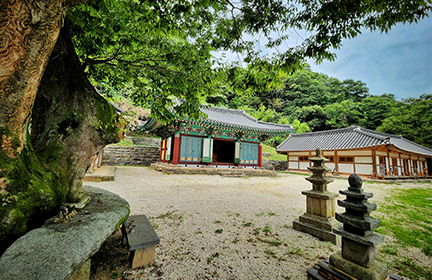 마곡사 전경