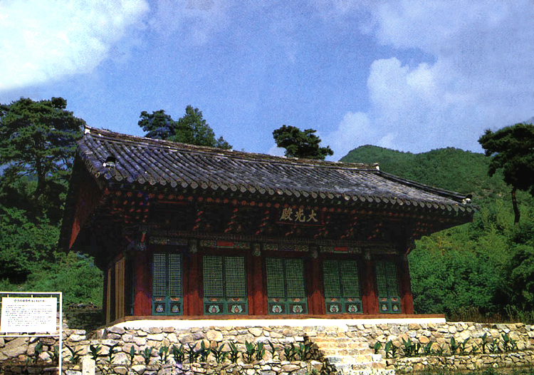 신안사 전경