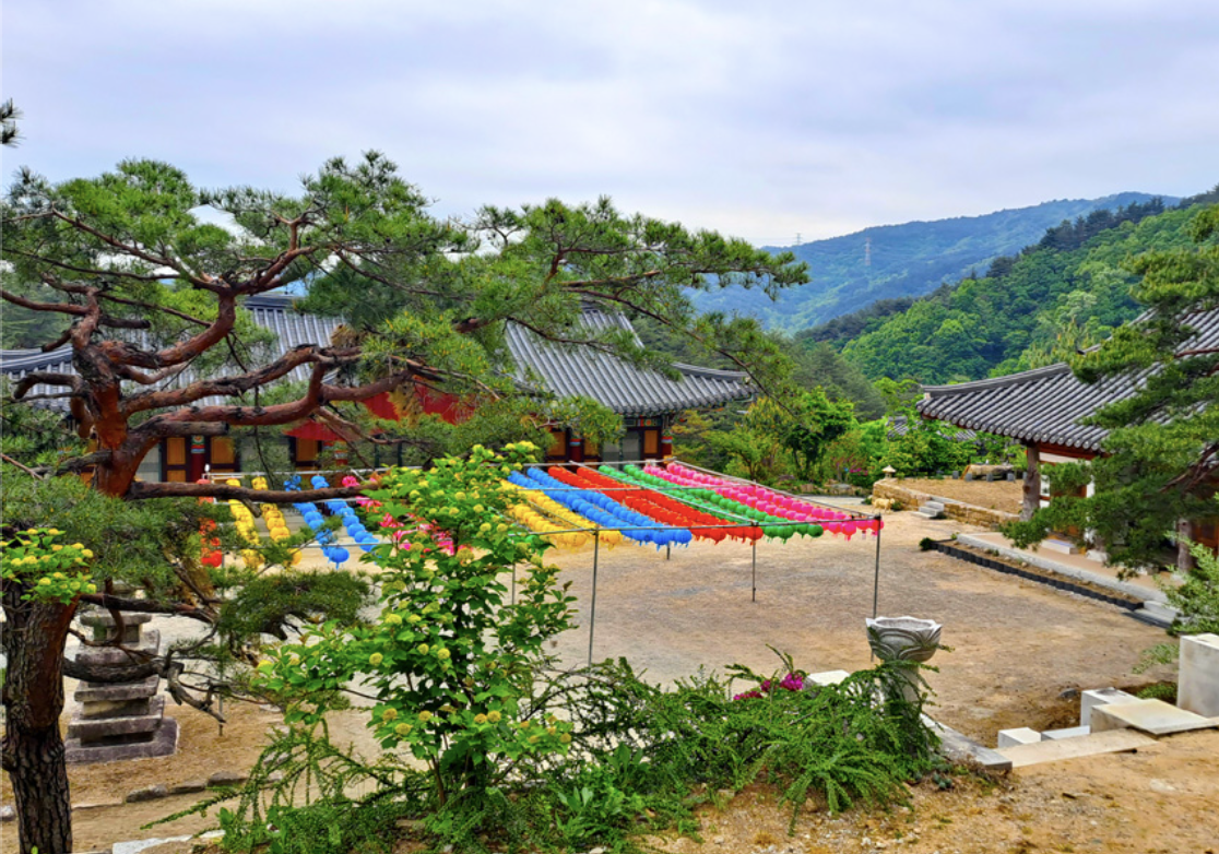 용연사 전경