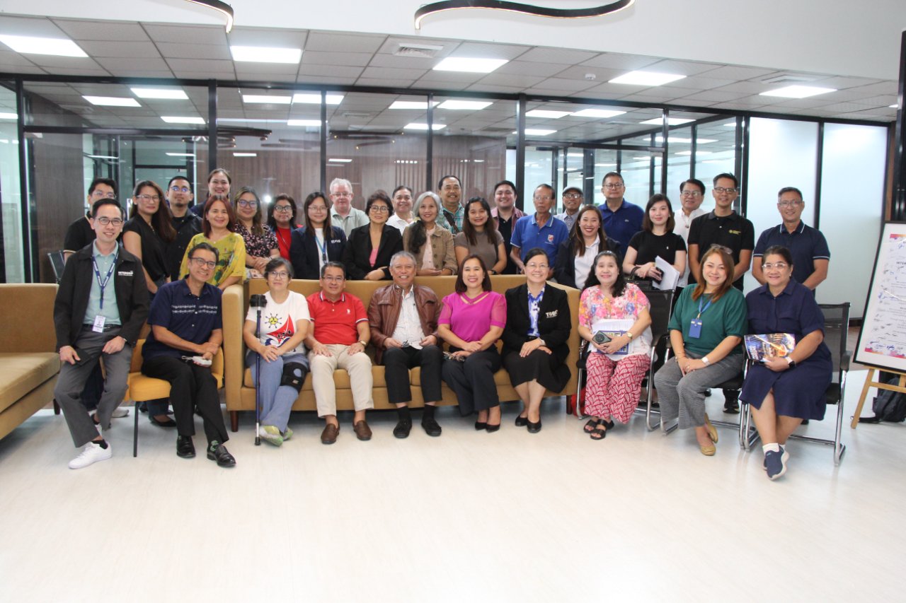 Intership hosts NSD meeting