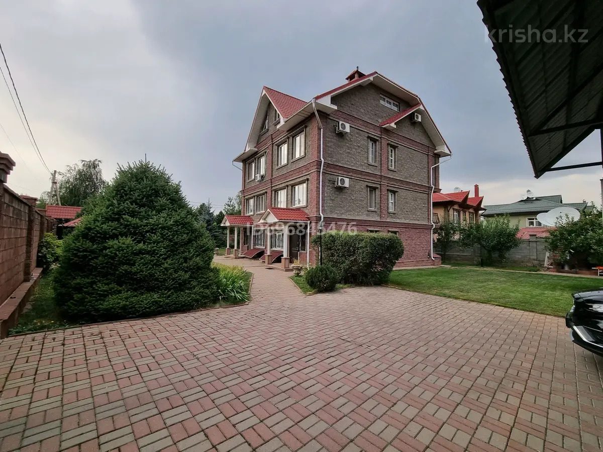 Spacious 720 m² Private House for Sale in Almaty, Kazakhstan — Baganashyl District — photo 1 of 5