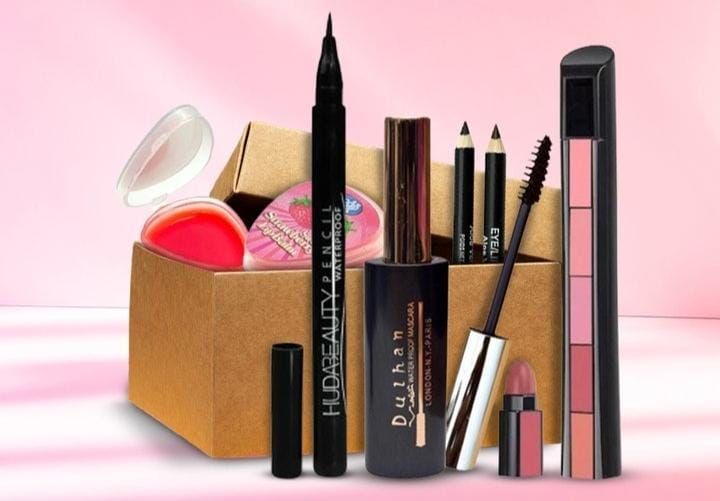 All in One Beauty Kit , Huda Beauty 5in1 Matte Finish Lipstick + Huda Beauty Sketch Pen Waterproof Liquid Eye Liner Penc