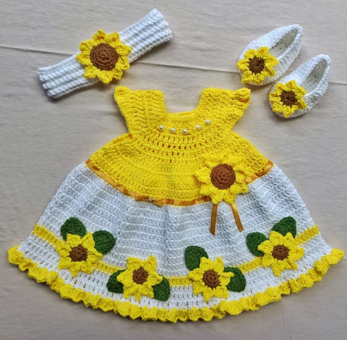 Crochet baby frock 