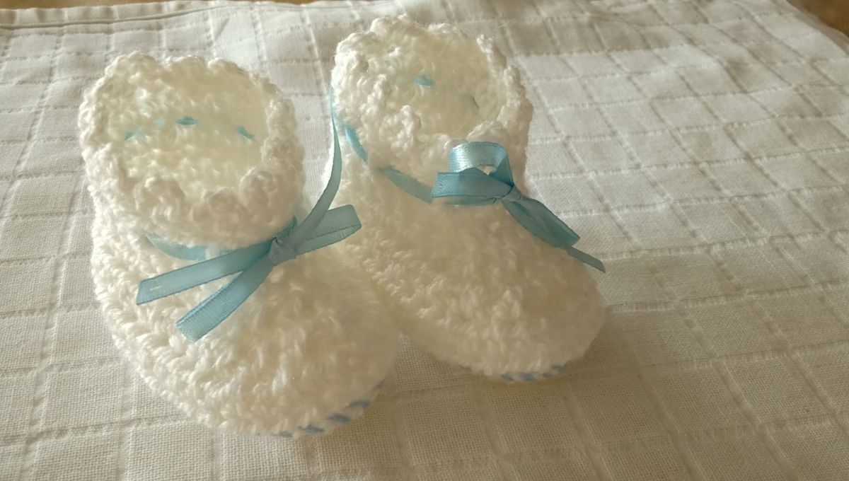 Crocheted baby booties