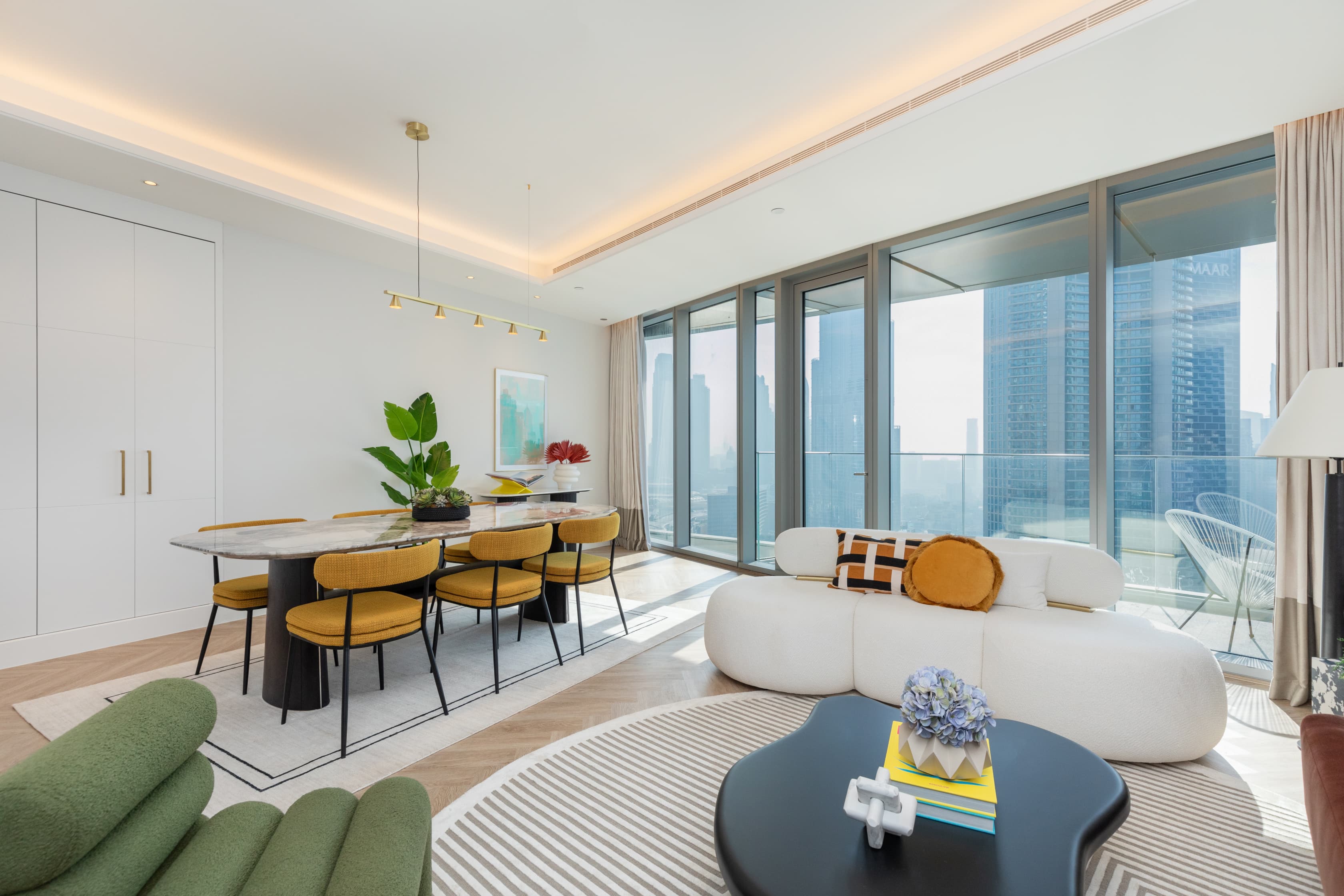 Sky View Apartment