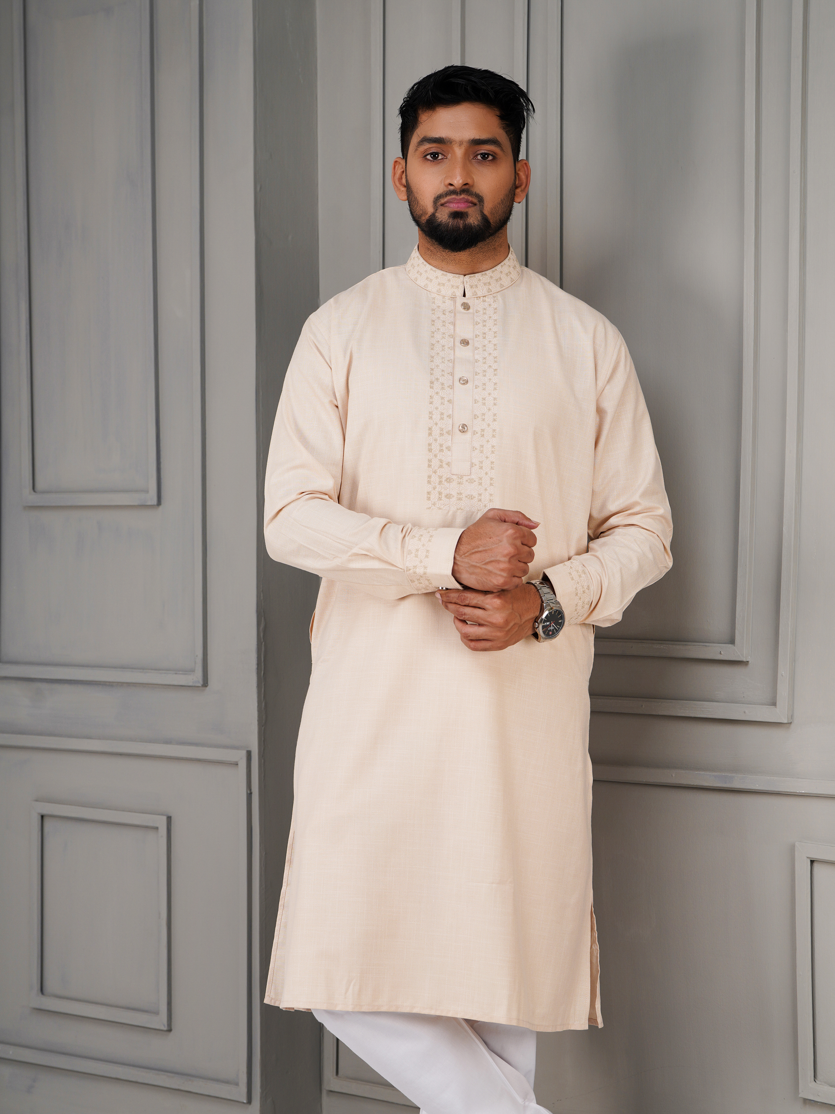 Chomok Design Beige → CHM-BGE-4821