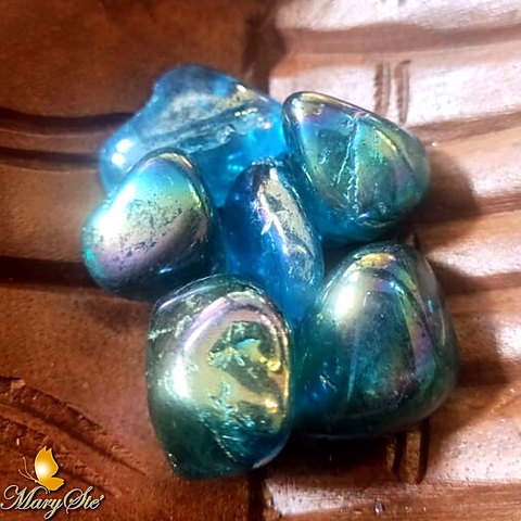 AQUA AURA
