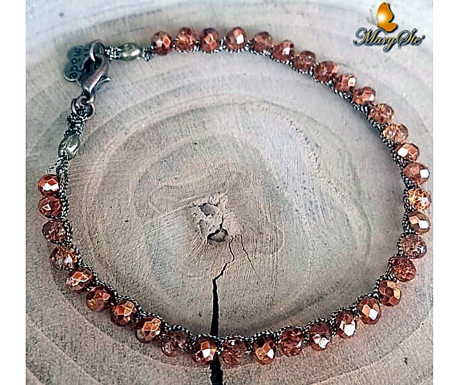 BRACCIALE FILO DI SETA E CRISTALLINI
