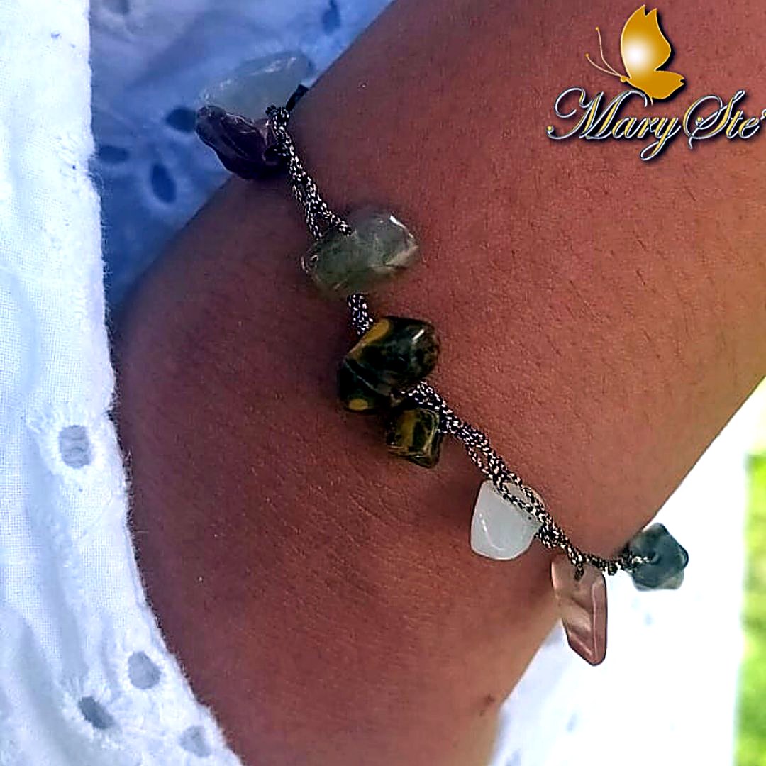 BRACCIALE FILO DI SETA E SCHEGGE CON PIETRE DURE