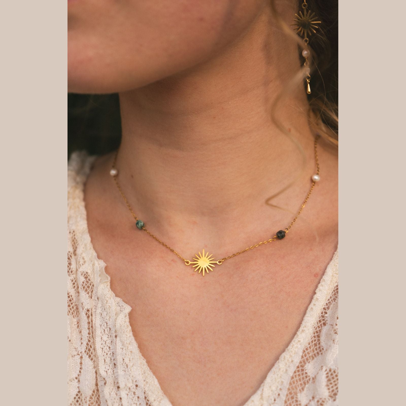 Sole · Collana