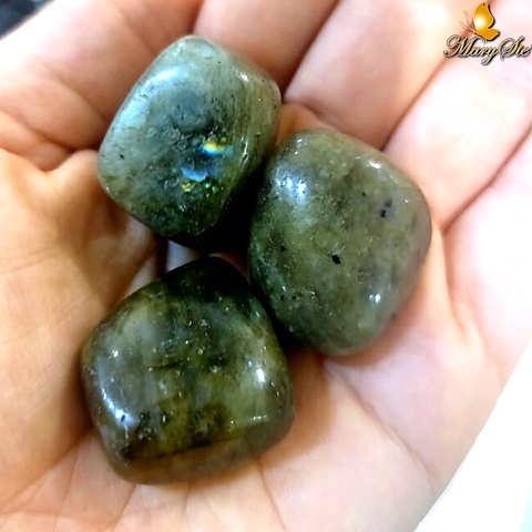 LABRADORITE