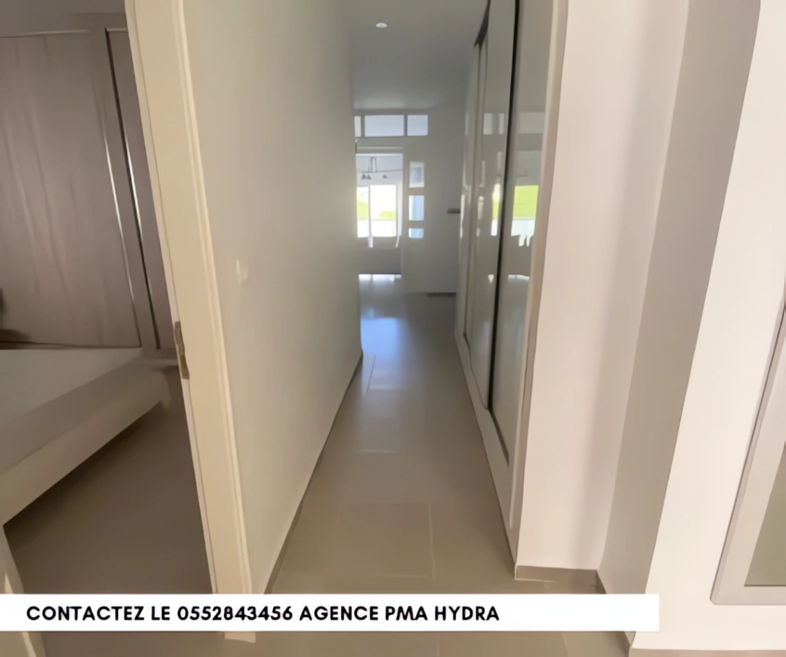 Appartement à louer à Hydra