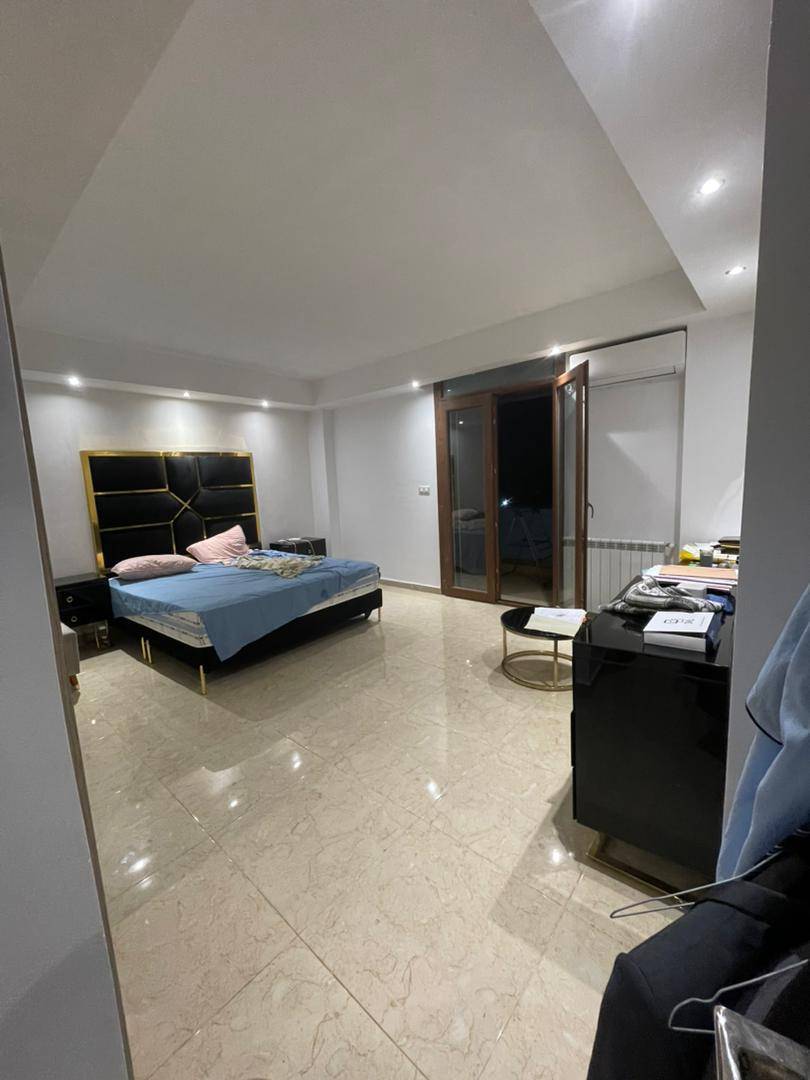Appartement à vendre à Cheraga