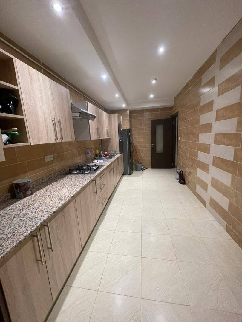 Appartement à vendre à Cheraga